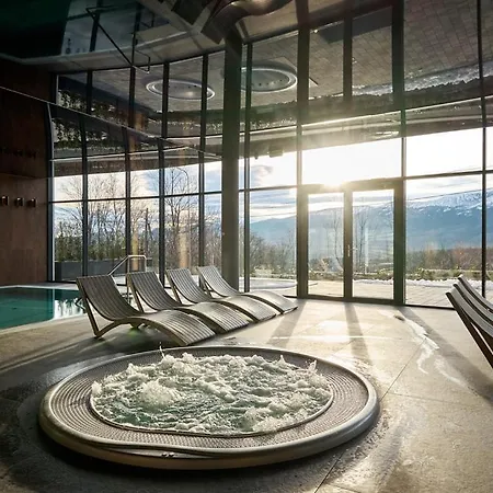 Złoty Horyzont Superior Główny Budynek Z Basenem, Siłownią, Grotą Solną, Bawialnią I Restauracją Horyzont Smaków Apartament *